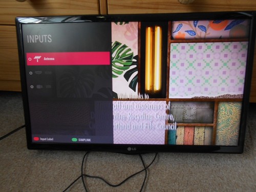 22inch freeview no - tv, stand