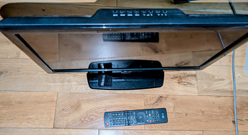 22ld350 22in black - 22in, tv