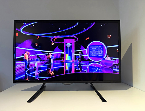 Samsung ue32f5300ak 32in - samsung, led